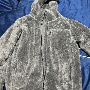 Uniqlo medium fuzzy coat